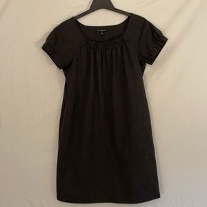 Gap wrinkle free mini dress